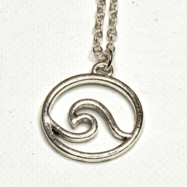 Silver Round Wave Necklace